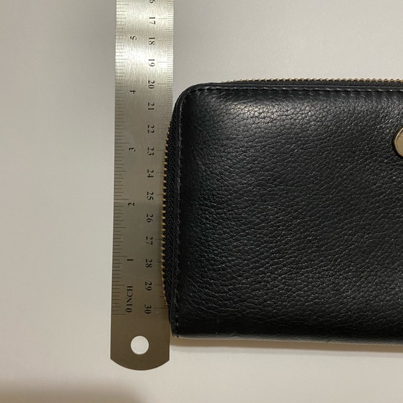 Kate Spade Wallet - Picture 2 of 7